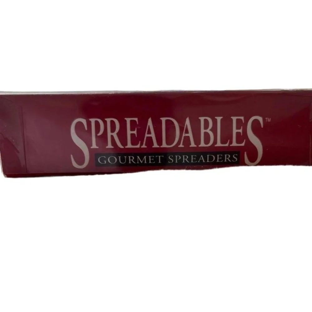 Spreadables Candace Series Floral Design Set of 4 Decorative Gourmet Spreaders